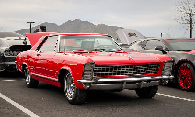 Buick Riviera in Red