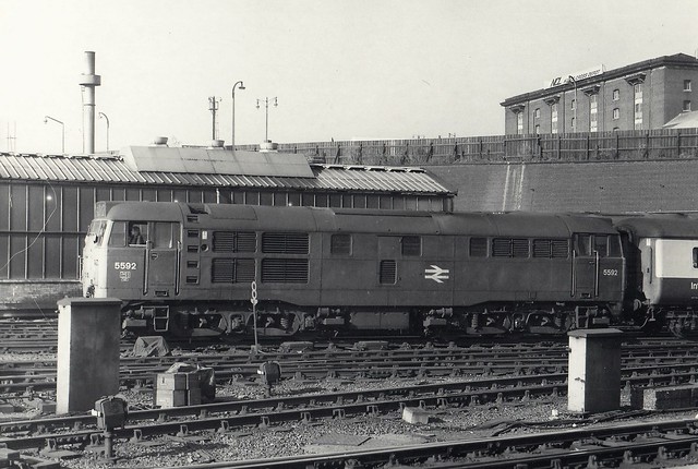 ETH-fitted Brush Type 2 5592 bringing empty stock into King's Cross, 27th October 1973