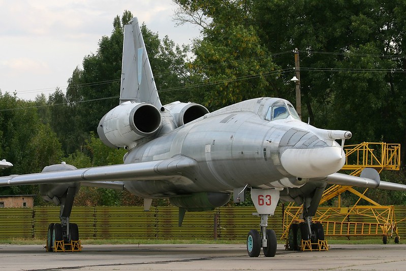 Tupolev_Tu-22KD,_Ukraine_-_Air_Force_AN1400622