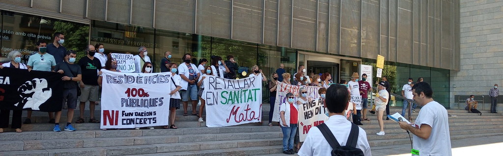 FOTOGRAFÍA. BARCELONA (ESPAÑA), 02.07.2020. Los sanitarios protestan contra el Gobierno de la Generalidad de Cataluña. Ñ Pueblo (11)