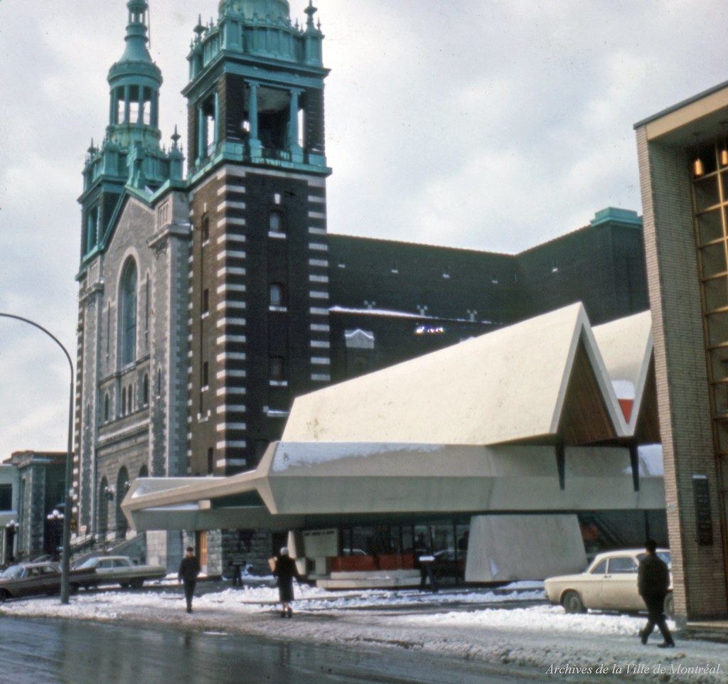 Montréal 50's, 60's et 70's, en couleur ......(UPDATE: Années '30 [Vidéo]) 52708897138_2f2a42f4a6_b