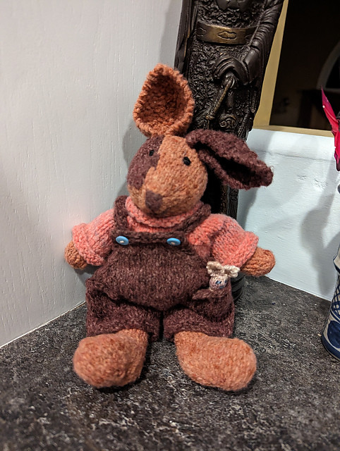 Linda (lmcnorton) has finished another Bunny with a Striped Sweater by Julie Williams.