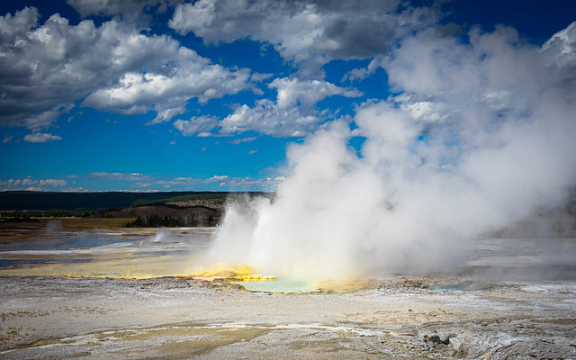 Water and Steam (2) | Yellowstone National Park, Wyoming, USA