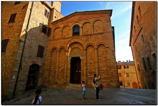 Chiesa di San Bartolo, San Gimignano (Siena, Italia)