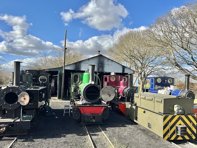 Leighton Buzzard Narrow Gauge Railway - Pages Park Shed