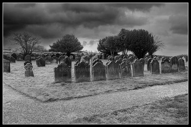 IMG_0079 St Oswalds Graveyard Lythe