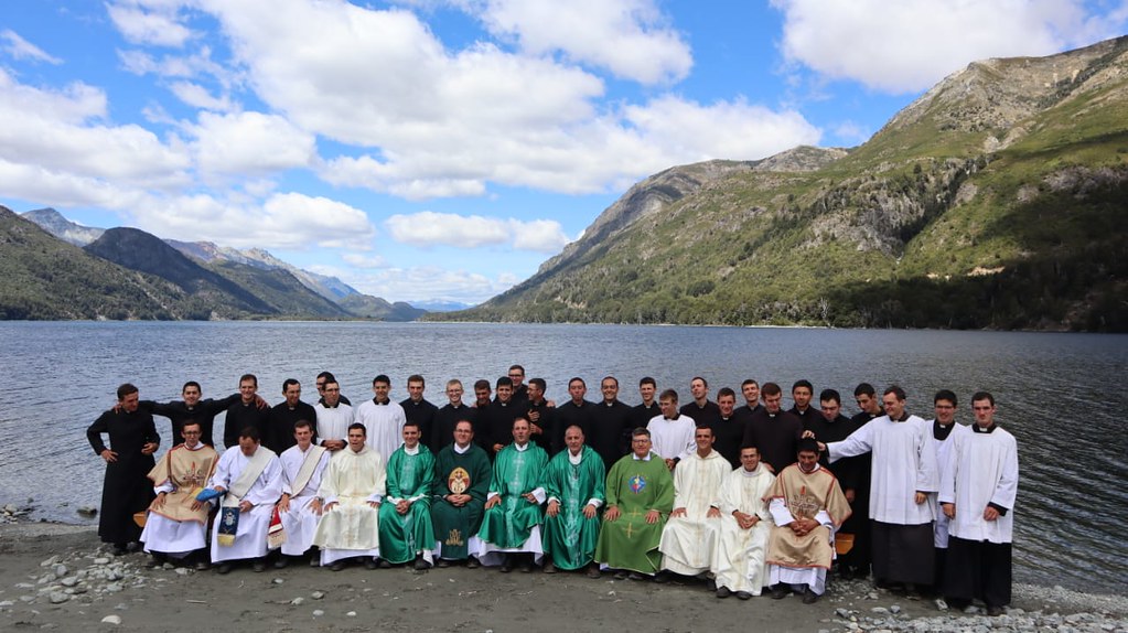Argentina - Convivencia del Seminario Mayor en Bariloche