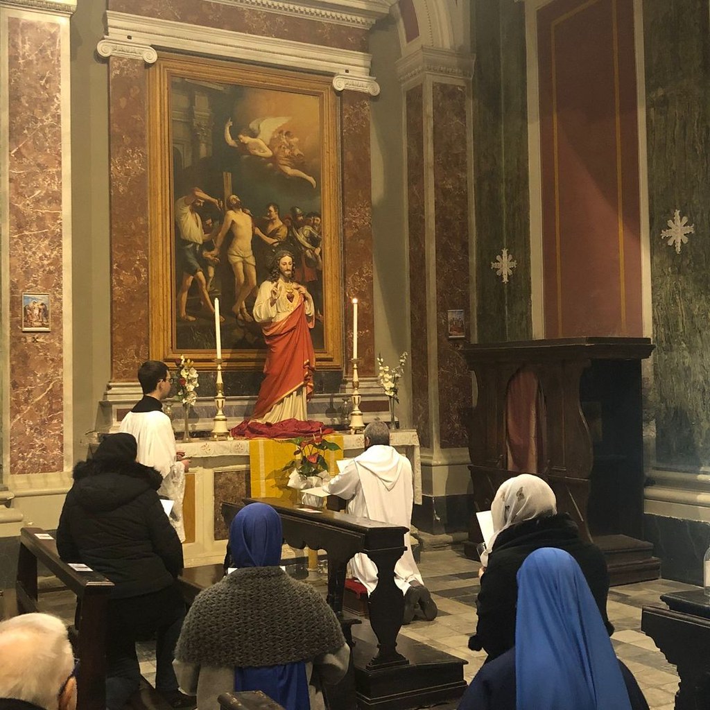 Italia - Renovación de la Consagración al Sagrado Corazón en el Monasterio de Viterbo