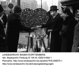 Bd Balcescu de azi pe 1 martie 1940 (cu Blocul Carlton si Wilson, Biserica Enei și vechiul Hotel Britania în demolare, pe fundal)