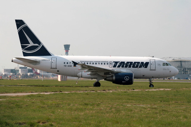 YR-ASB Airbus A-318-111 Tarom-Romanian Airlines