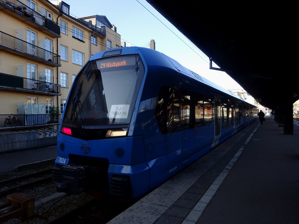Stadler FLIRT & KISS на железных дорогах Швеции X15p-702