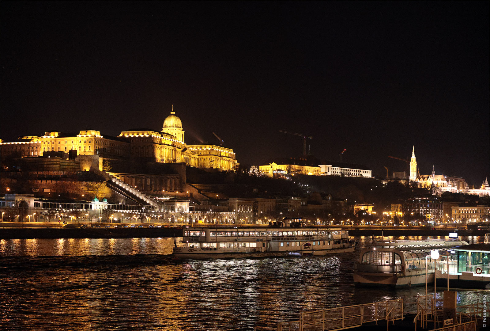 Королевский дворец и Будайская крепость, Будапешт, Венгрия
