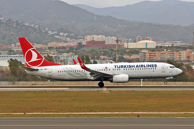 TC-JZH Boeing 737-8F2 Turkish Airlines Named Beykoz AGP 14-02-23