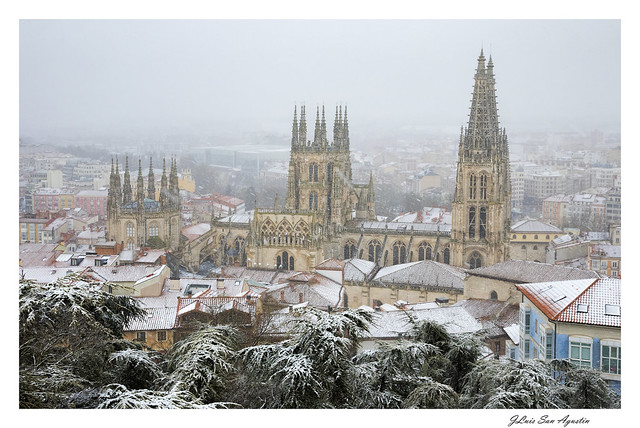 Nevando en Burgos..