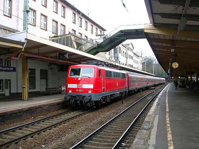 DB111 012 mit der regionalbahn nach Venlo