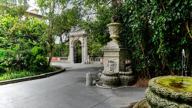 Villa Vizcaya entrance
