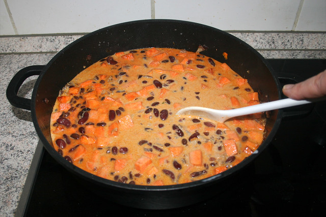 25 - Stir & bring to a boil / Verrühren & zum aufkochen bringen