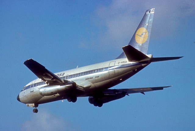 Lufthansa Boeing 737-100; D-ABEB@LHR, February 1974