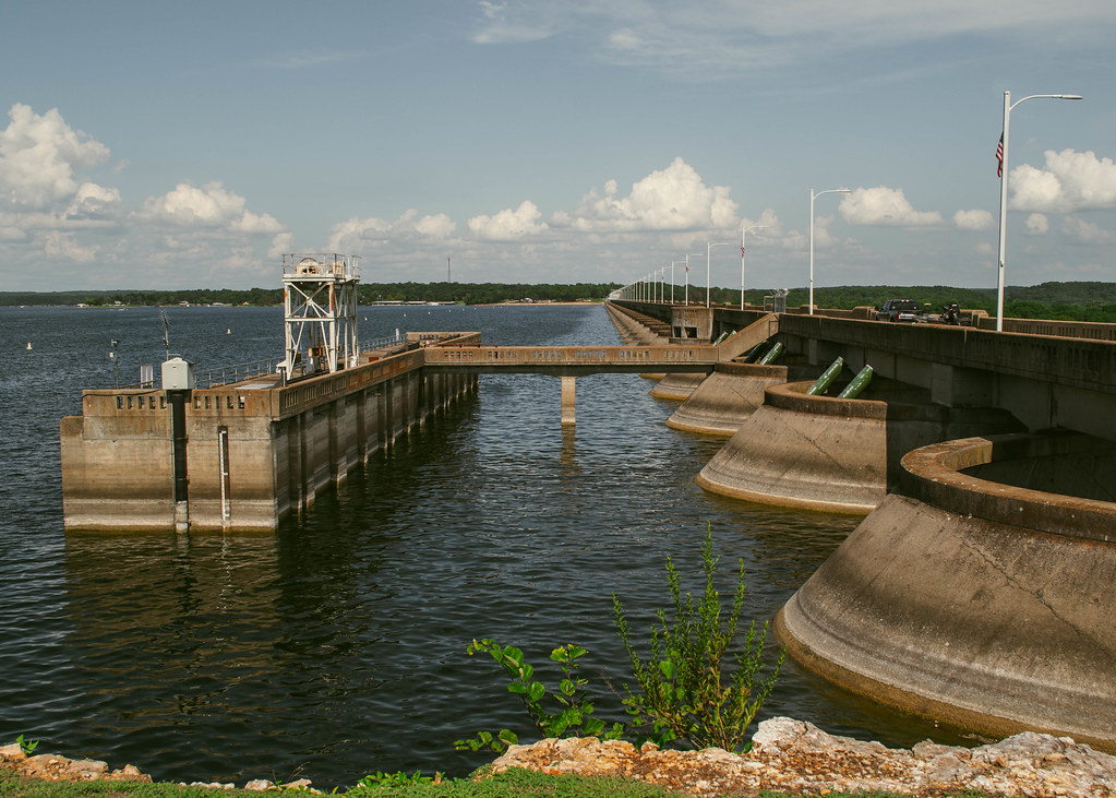 Pensacola Dam