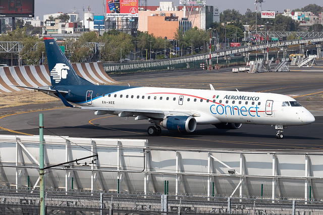 Aeromexico Connect Embraer 190 XA-AEE MMMX 12FEB23