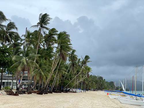 Boracay, Philippines by Daniel Kliza, philippines filipino asia travel water waterworld snorkle snorkling diving dive scuba scubadiving bl