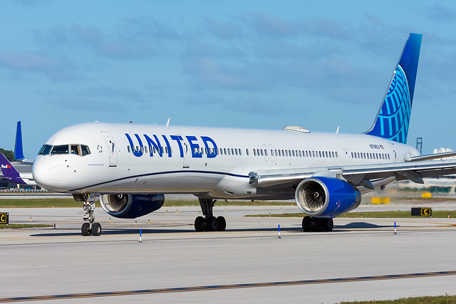 FLL | N75853 | United 2386 to Chicago O'Hare