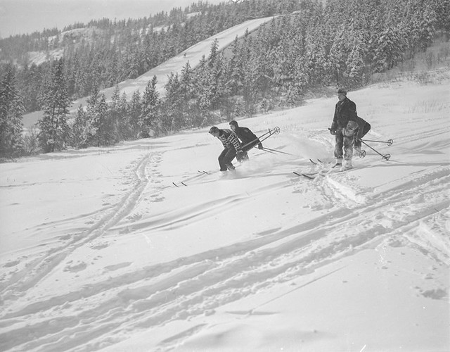 Edmonton Ski Club trip to Banff National Park, Alberta, 1937