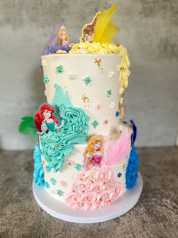 Cake by Baby Cakes