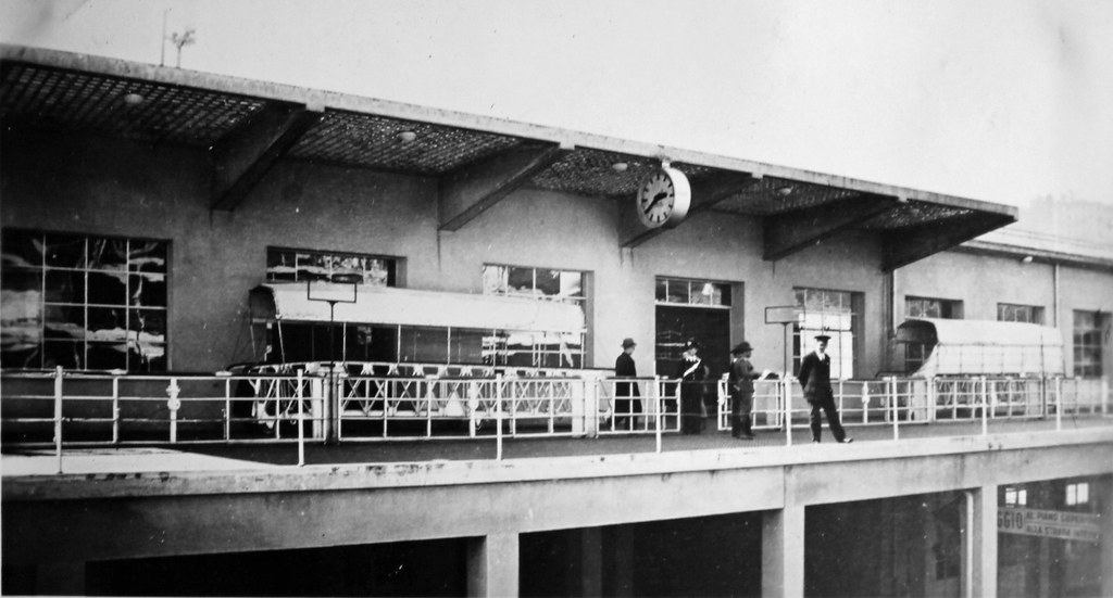 MS Marnix van Sint Aldegonde passengers waiting for departure at Genoa Port Terminal, April 1937
