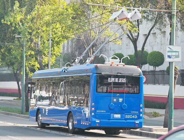 Yutong Trolley Bus in Mexico-City 9.1.2023 0366