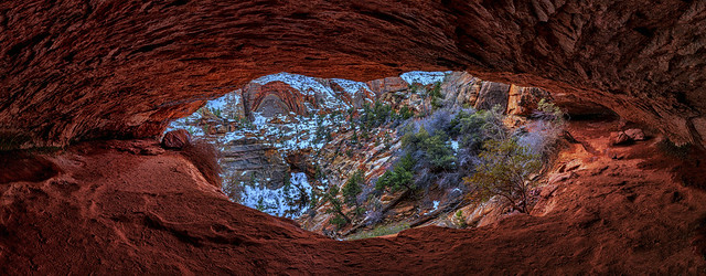 Canyon Overlook Trail Cave