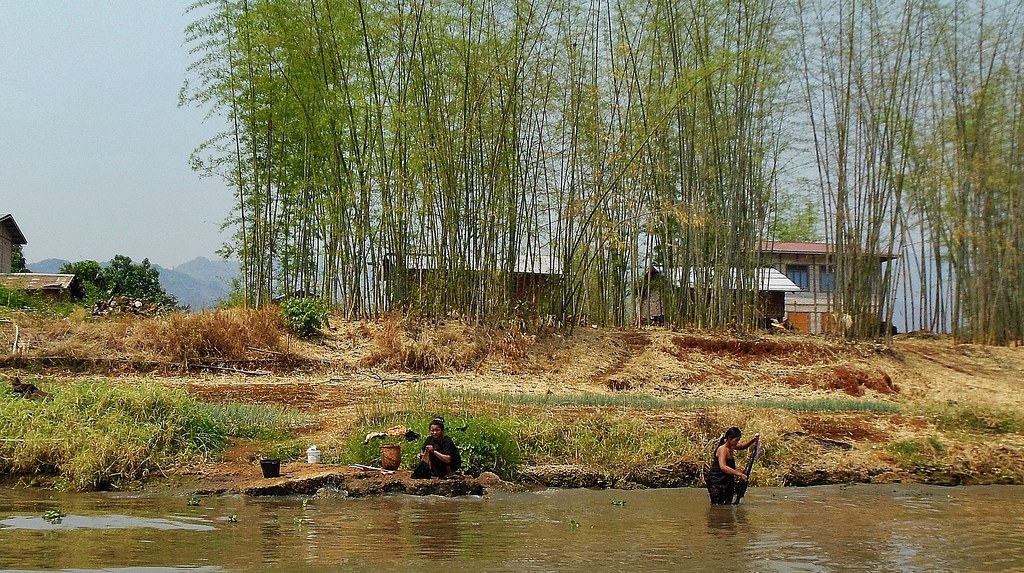 MYANMAR, Burma - rund um den  Inle-See, ländliches Leben, 21466