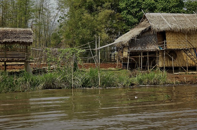 MYANMAR, Burma - rund um den  Inle-See, ländliches Leben, 21467