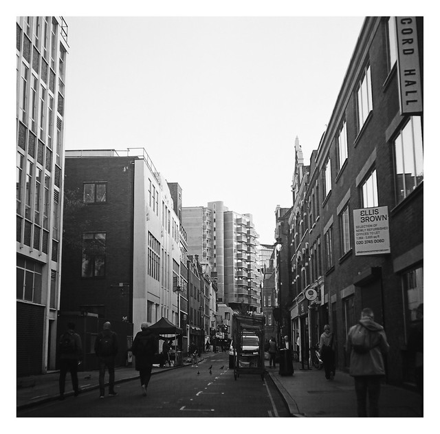 FILM - London street