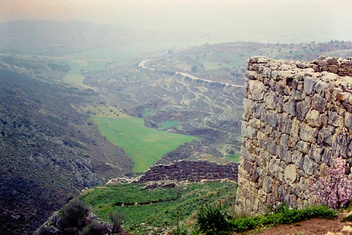 geology archaeology architecture greece mycenae stone rock limestone ashlar argolid graben ruins citadel