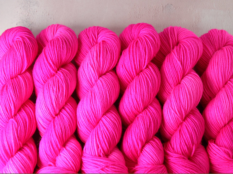Dynamite DK hand-dyed 100% British wool superwash yarn 100g – ‘Be Safe, Be Seen’ (neon pink)