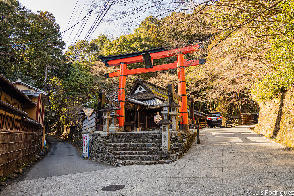 Ichi no torii, el torii que marca el inicio del camino de peregrinación al monte Atago