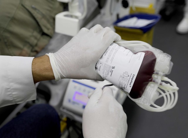 Unidade móvel do Hemocentro estimula doação de sangue em Ceilândia