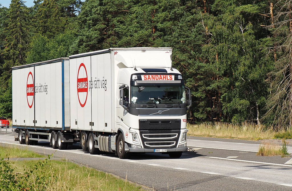 volvo-s229-sandahls-logistik-1022-tompa-armando-flickr