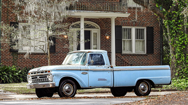 vintage blue Ford pick up truck / Savannah Georgia