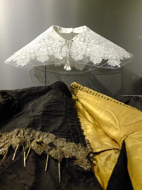 Doublet and Collar