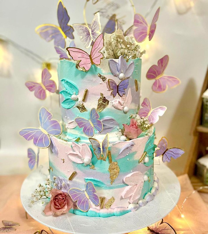 Cake by Loviana Cakes
