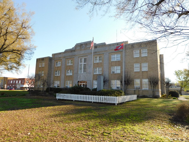 Arkansas County Courthouse