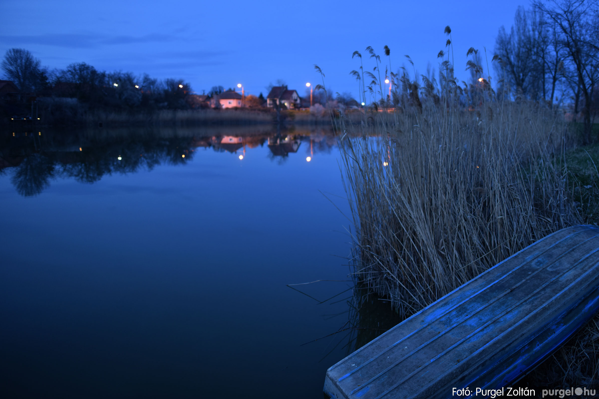 2023.03.19. 005 Esti fények a Kórógy-tó mentén - Fotó：PURGEL ZOLTÁN©.jpg