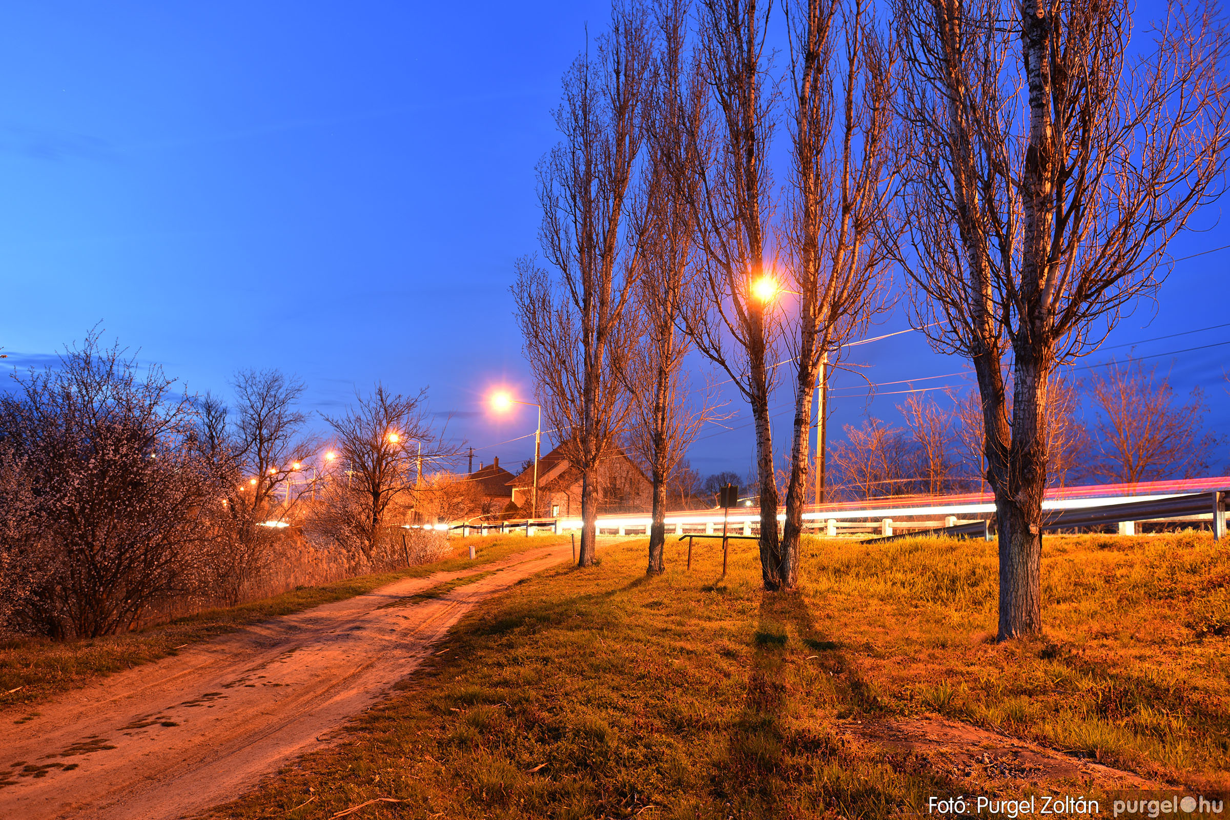 2023.03.19. 014 Esti fények a Kórógy-tó mentén - Fotó：PURGEL ZOLTÁN©.jpg