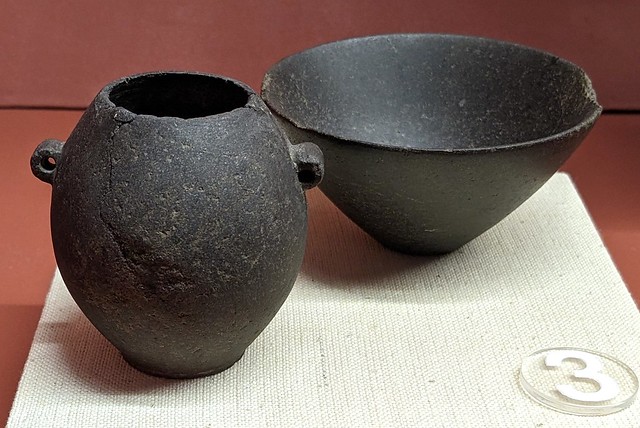Lug-handled vessel and bowl set, Early Dynastic Period