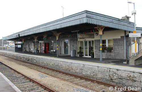 railway line claremorris station mayo august 2012 train rail irish iarnrod íarnród éireann eireann