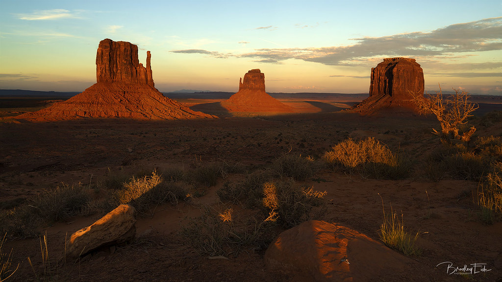 Last light in Monument Valley . . .