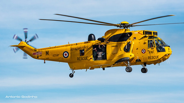 Historic Helicopters ex Royal Air Force Westland Sea King HAR Mk.3, WZ597, G-SKNG, arriving at Fairford on the morning of July 14th, in order to participate at RIAT 2022 static display.