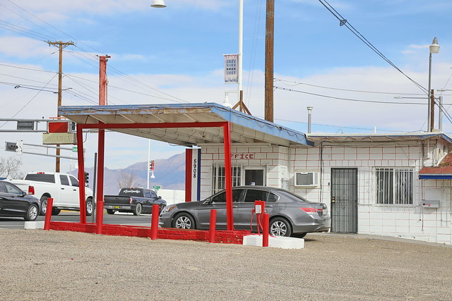 Route 66 Americana Motel in Albuquerque NM 14.1.2023 0547
